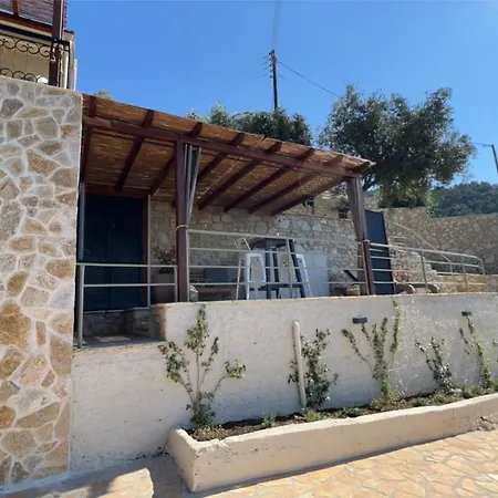 La Strade Apartments, Adults Only With Private Pool Katávolos