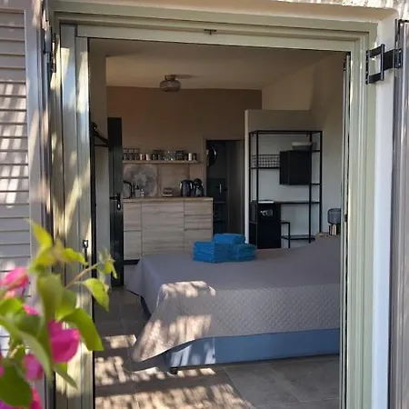 Appartamento La Strade Apartments, Adults Only With Private Pool *