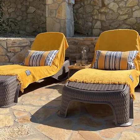 La Strade Apartments, Adults Only With Private Pool דירה *