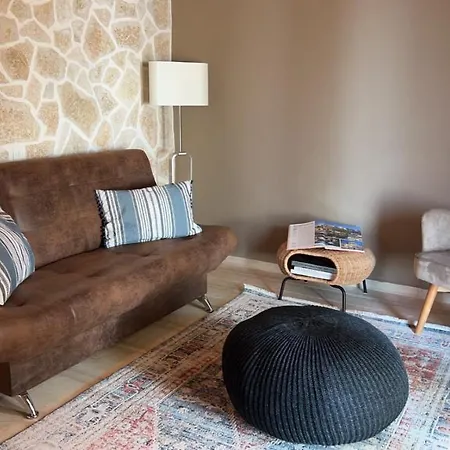 La Strade Apartments, Adults Only With Private Pool דירה