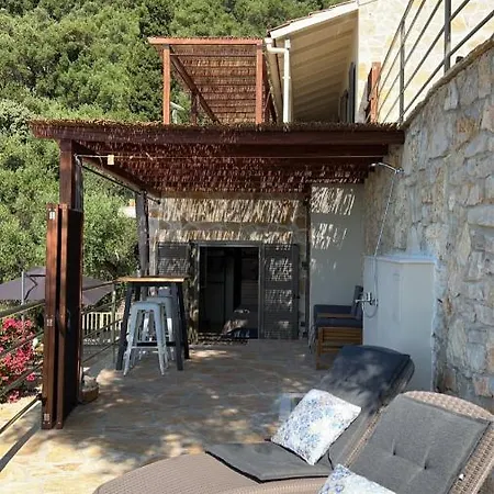 דירה La Strade Apartments, Adults Only With Private Pool *