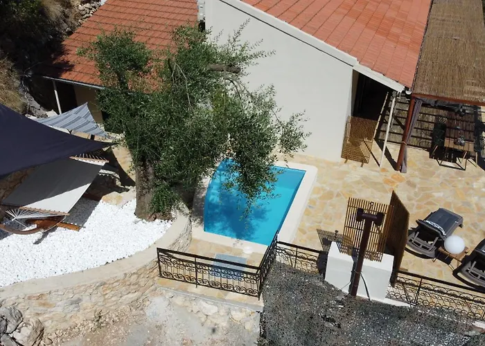 La Strade Apartments, Adults Only With Private Pool Apartamento *